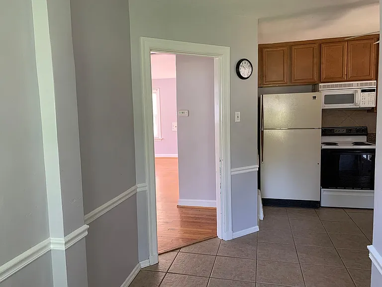 8903 Powell Ave — Photo 19
