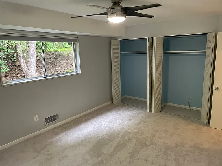 10600 Montrose Ave #102 — Photo 10