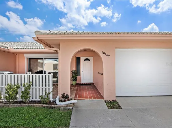 10467 Larchmont Pl, Pinellas Park, FL 33782