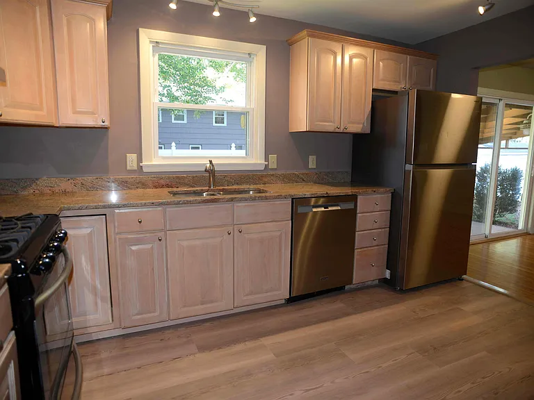 311 McKinley Rd — Photo 24