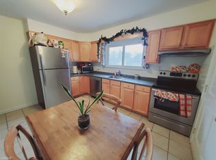 64 Iroquois Rd APT 2, Stamford, CT 06902