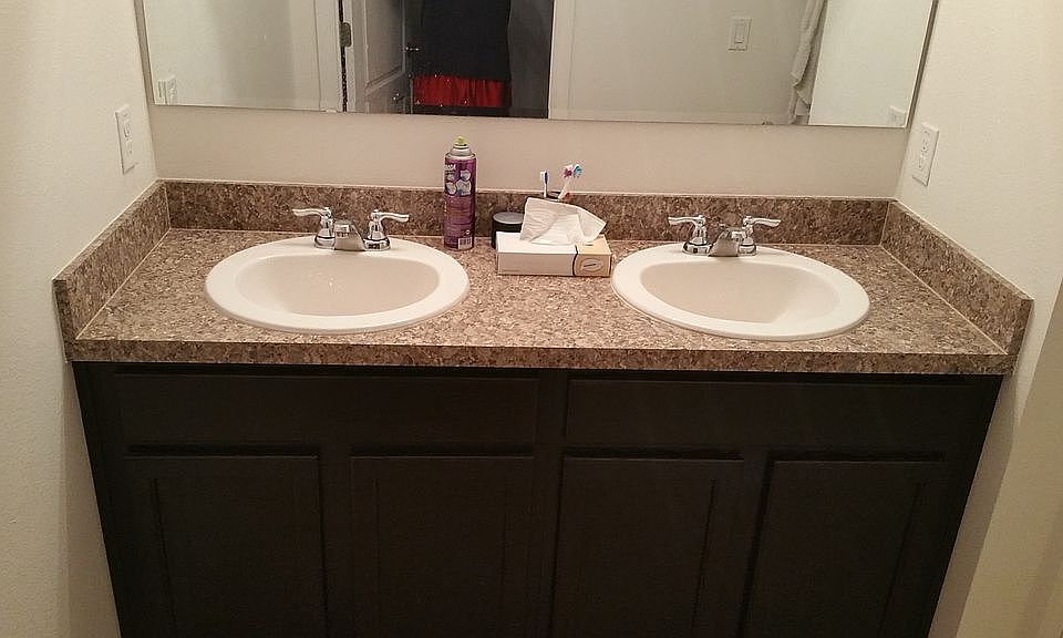 1st image of 16738 Broadford Ln