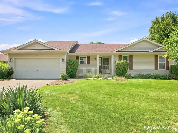 419 Wimbleton Trl, McHenry, IL 60050
