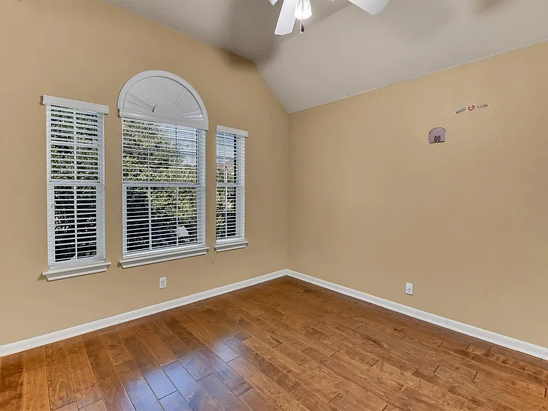 2132 Faldo Ln — Photo 17