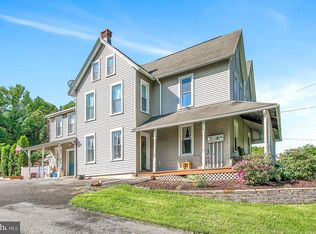 2879 Pricetown Rd, Temple, PA 19560
