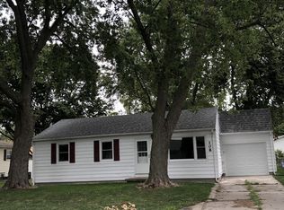 108 Walnut St, Gibson City, IL 60936