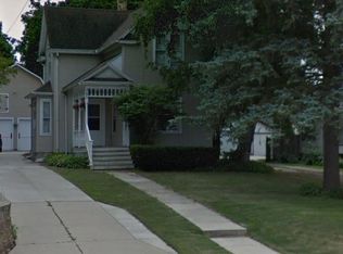 265 W Sumner St, Hartford, WI 53027
