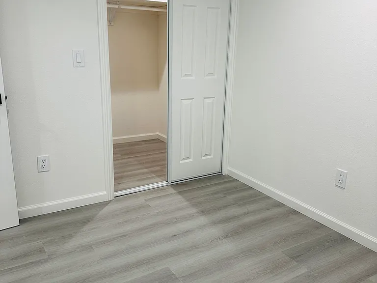 846 Harding Ave #B — Photo 10