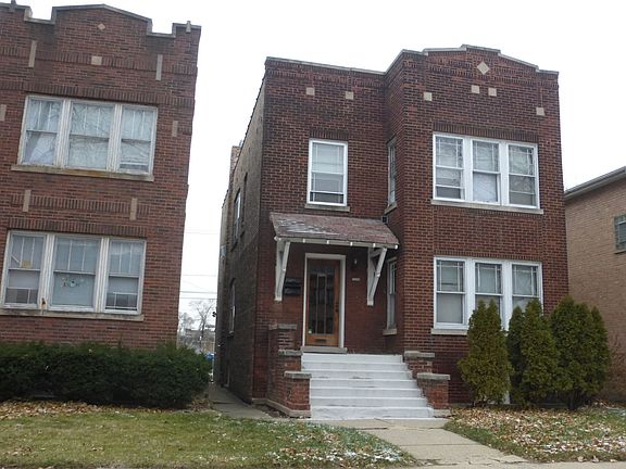3rd image of 11406 S Forrestville Ave