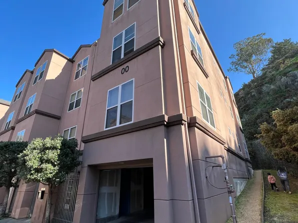 235 Stoneridge Ln, San Francisco, CA 94134