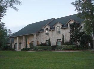 255 Somerhill Mnr, Livingston, TX 77351