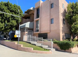 5300 Kester Ave APT 202, Sherman Oaks, CA 91411