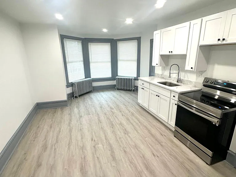 538 E Brinton St #2 — Photo 1