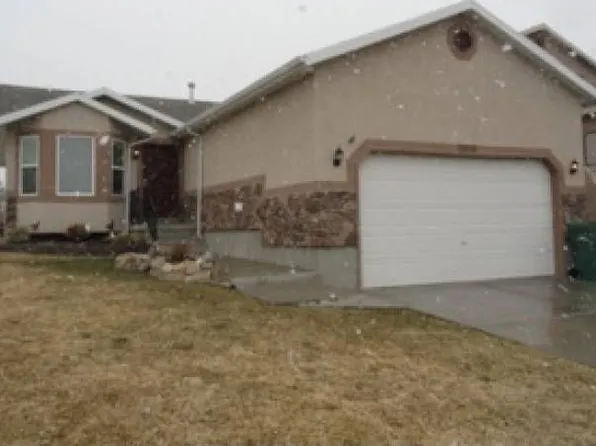 12972 S Cactus Berry Dr, Riverton, UT 84096