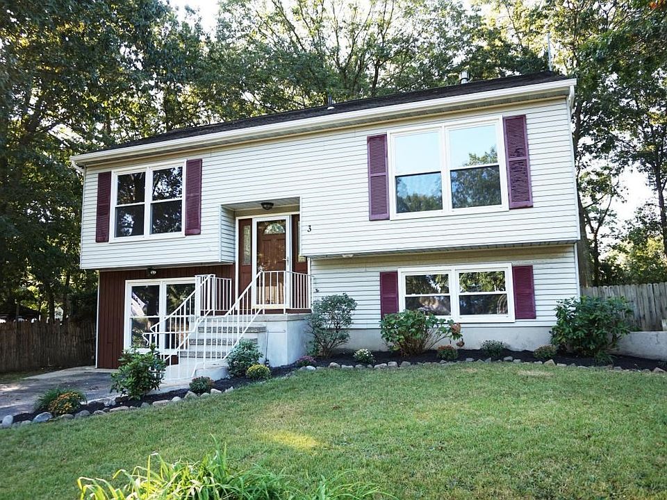 3 Whitestone Front1