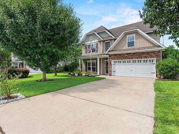 4th image of 334 Orchard Grove Ln