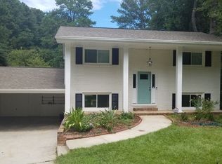2526 Laurel Ridge Dr, Decatur, GA 30033