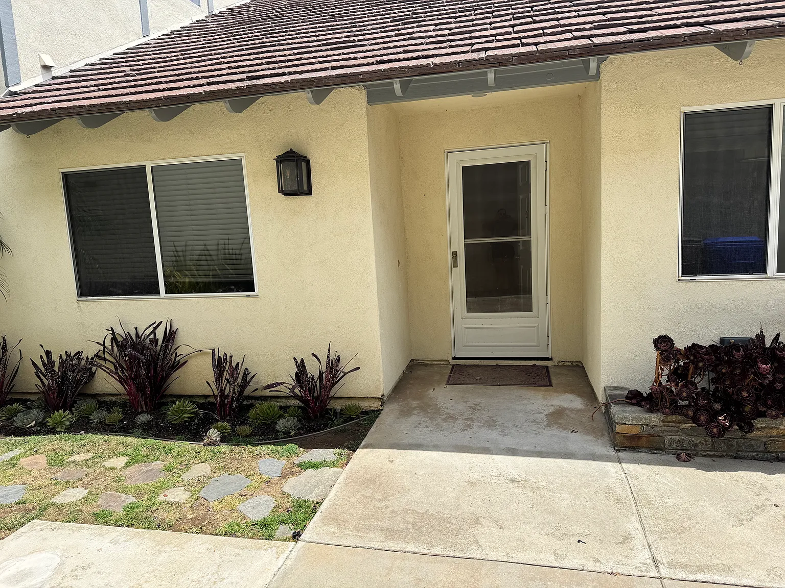 1232 Saint Helene Ct — Photo 4