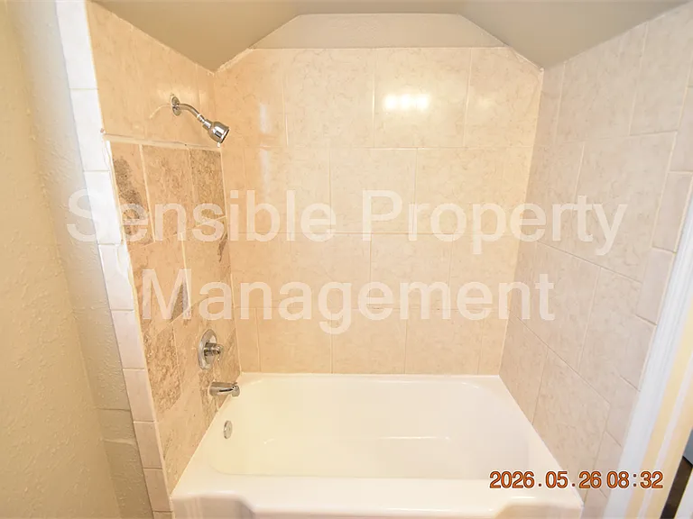 501 N Mac Dill Ave #A — Photo 13