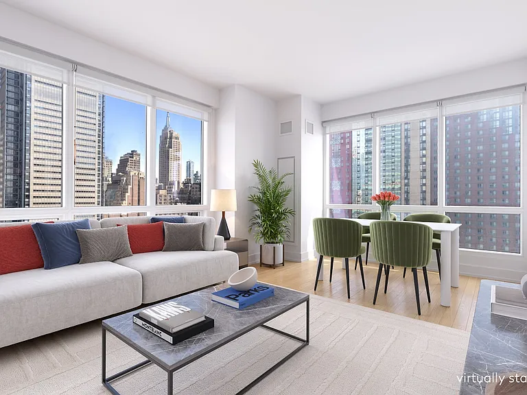 350 W 42nd St #19K — Photo 4