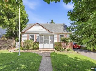 108 Fordham Rd, Clifton, NJ 07013