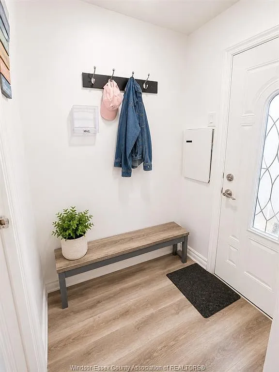 1 bed, $1,200 — Photo 4