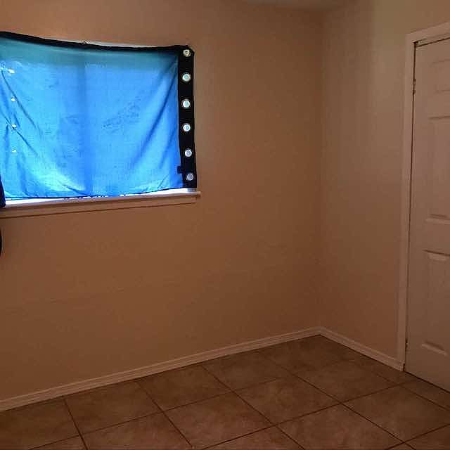 2nd image of 1518 Dawnview Ln