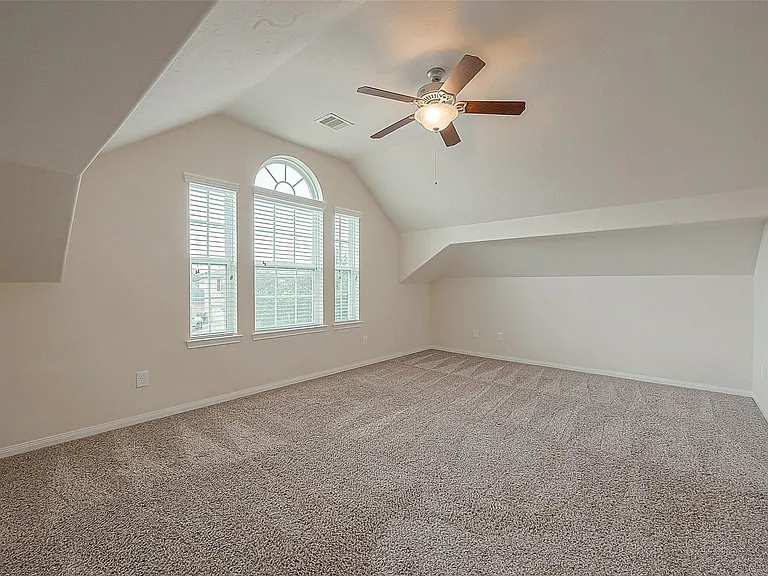 3403 Lilac Ranch Dr — Photo 32