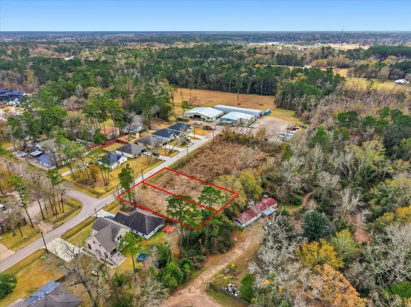 10815 Fairview Dr, Conroe, TX 77385