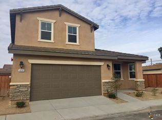 414 Iris Ct, Brawley, CA 92227
