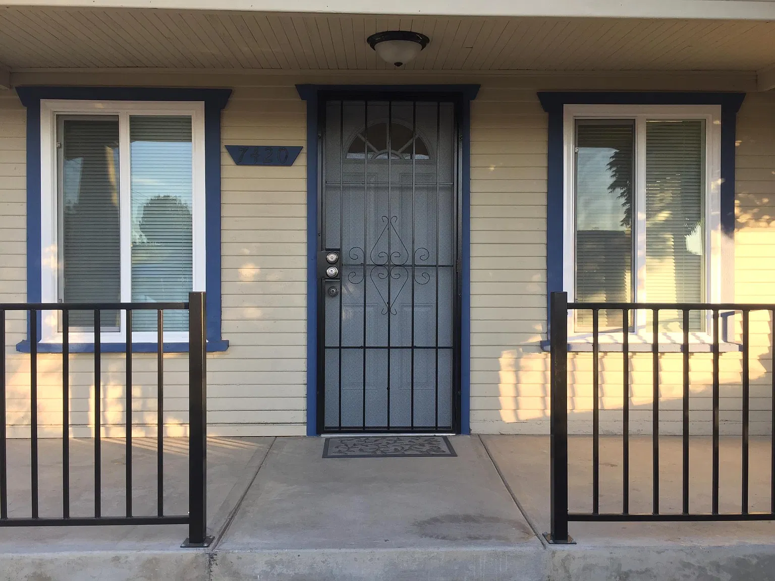 7420 Evans St — Photo 1