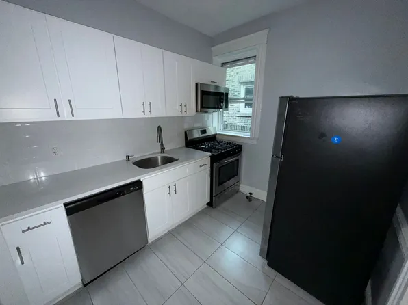 311 6th St #58E, Union City, NJ 07087