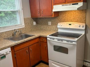 9 Cottage St #1, Medway, MA 02053