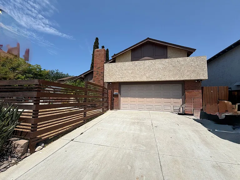 10308 Amaro Ct — Photo 2