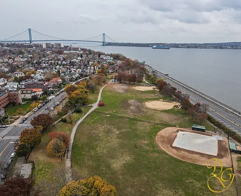 Sold by Dorsa Group | media 36