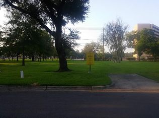 4801 Mayfair St, Bellaire, TX 77401