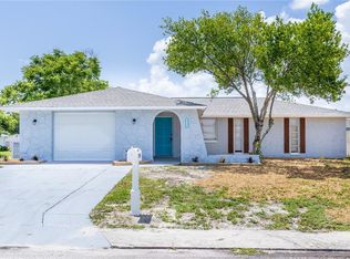 6548 Lenoir Dr, Port Richey, FL 34668