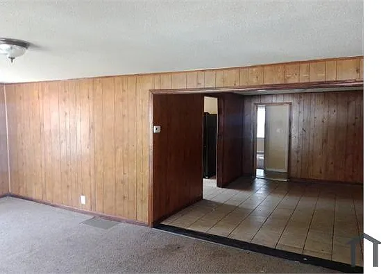 440 Charles St — Photo 13