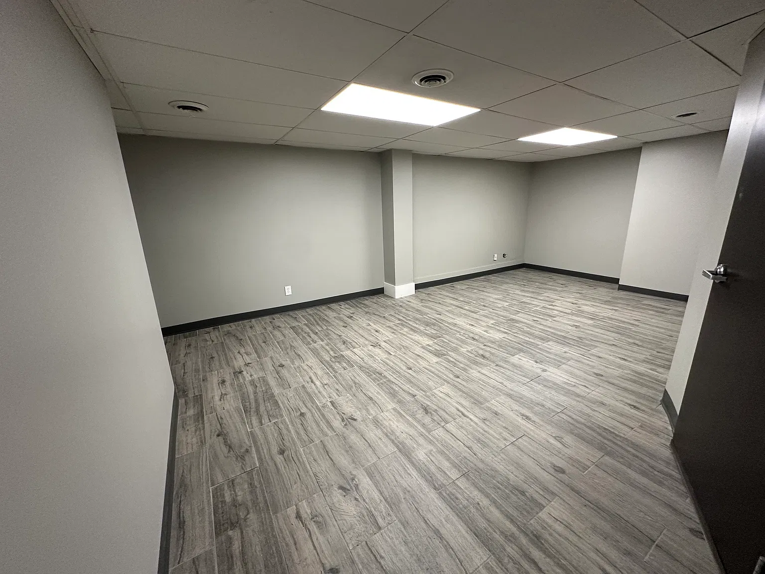 2 bed, $750 — Photo 1