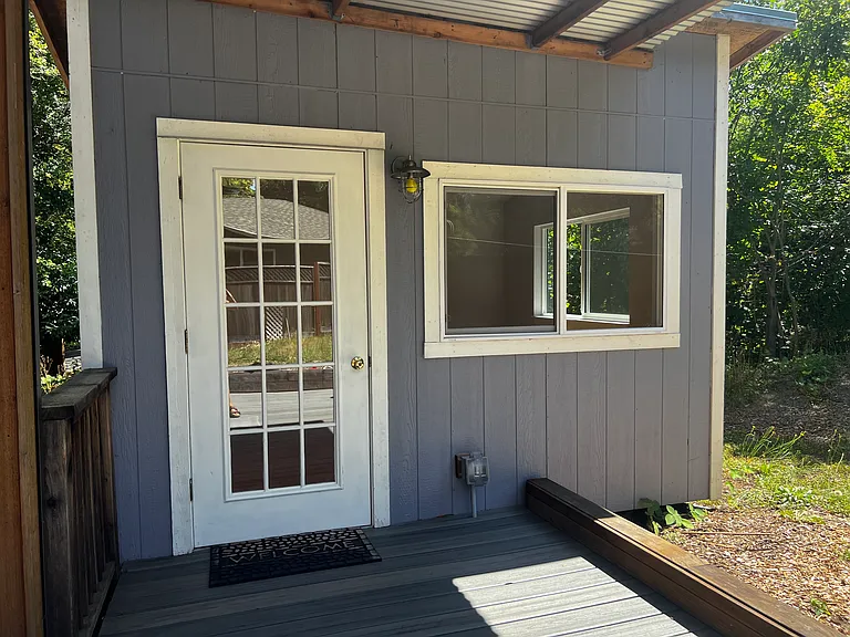 Valley Dr — Photo 13
