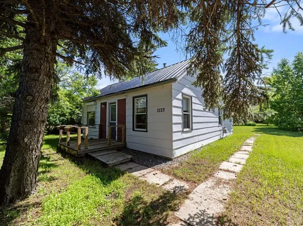 5137 E 50th St, Daysland, AB T0B 1A0