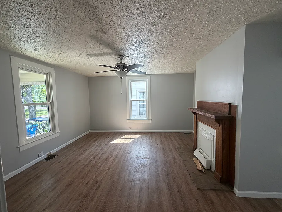 118 Central Ave