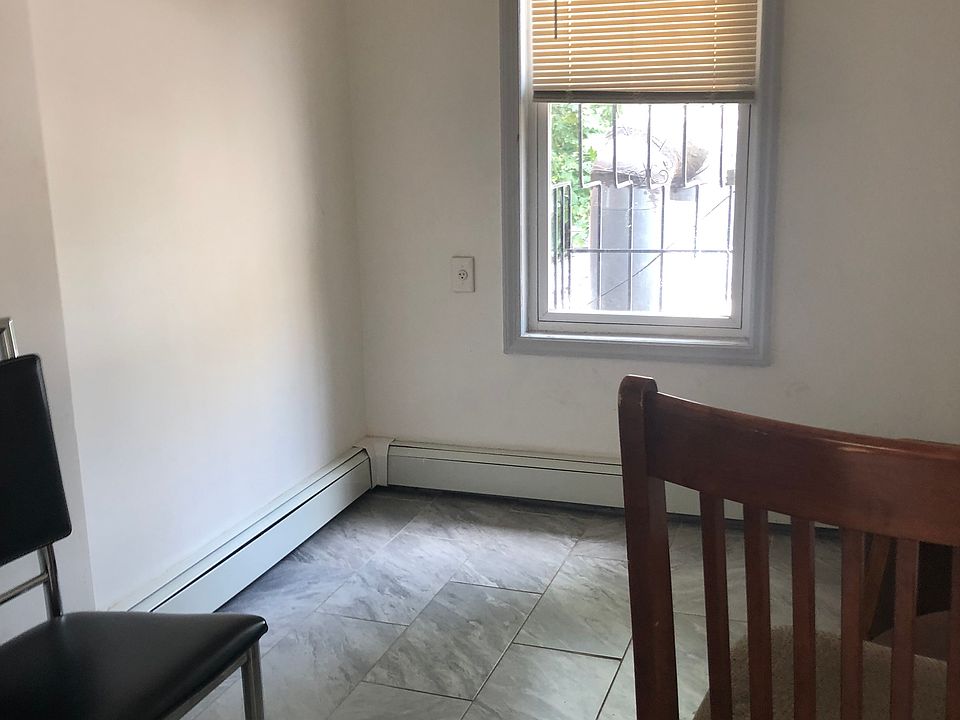 1st image of 21517 Jamaica Ave Floor 2