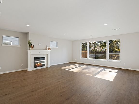 3rd image of 13527 NE 115th Ct