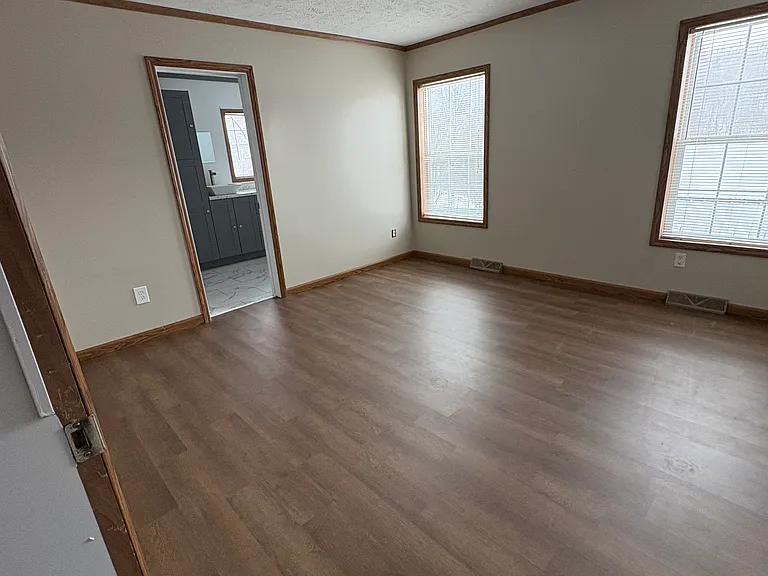 72 Jenna Ln — Photo 7