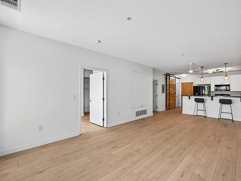 3101 Blake St #205 — Photo 7