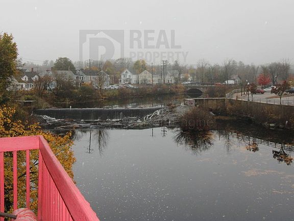 2nd image of 17 Bridge St #4