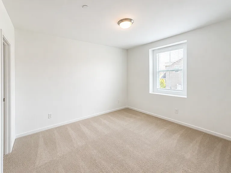 1058 Sagittaria Cir — Photo 11