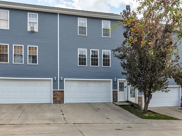 936 McKinley Ave Unit 8, Des Moines, IA 50315