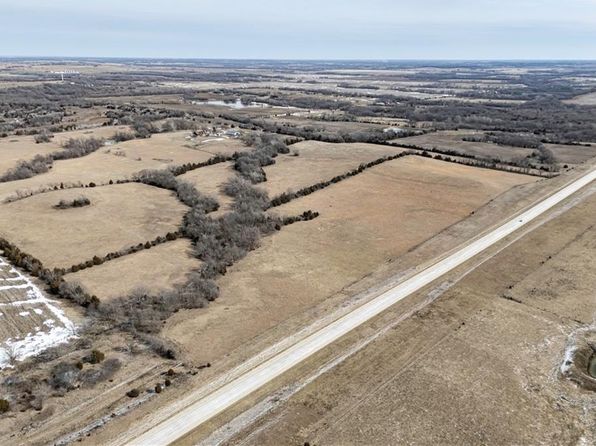 6000 Road, Neodesha, KS 66757